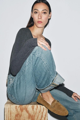 Замшевые лоферы с отделкой под овчину- Заказать в России