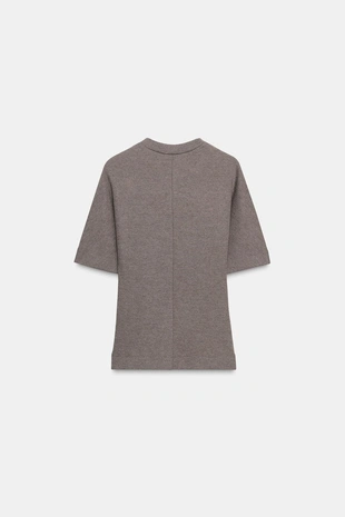 Приталенный топ из мягкой ткани