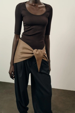 Футболка в рубчик с рукавами реглан- Заказать в России