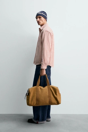 Рубашка в полоску с нашивками CHAMPION® X ZARA- Заказать в России