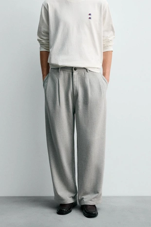 Брюки RELAXED FIT со складками CHAMPION ® X ZARA- Заказать в России