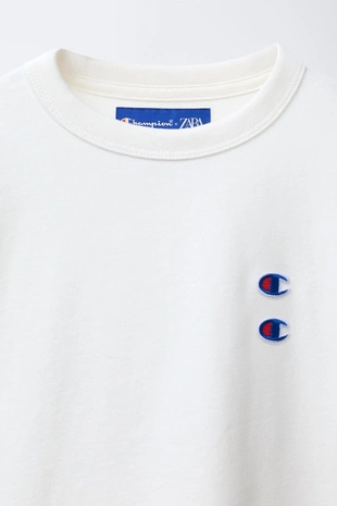 Футболка с нашивками CHAMPION ® X ZARA- Заказать в России
