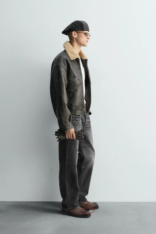 Джинсы прямого кроя длиной до щиколотки - LIMITED EDITION- Заказать в России