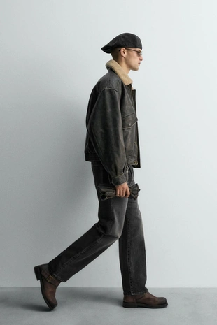 Джинсы прямого кроя длиной до щиколотки - LIMITED EDITION- Заказать в России