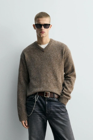 Джемпер с V-образным вырезом LIMITED EDITION- Заказать в России