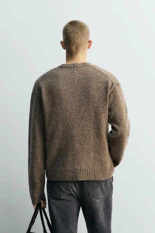 Джемпер с V-образным вырезом LIMITED EDITION- Заказать в России