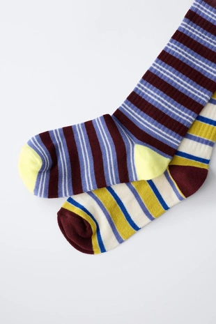 Multicoloured | 2496/594/330 - Zara Набор из двух пар длинных носков с полосатым принтом