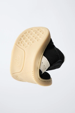Black | 8836/630/800 - Zara Кожаные кроссовки без каблука