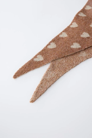 Купить Zara Треугольный платок в сердечка