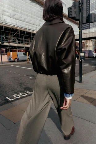 Бомбер из искусственной кожи- Заказать в России