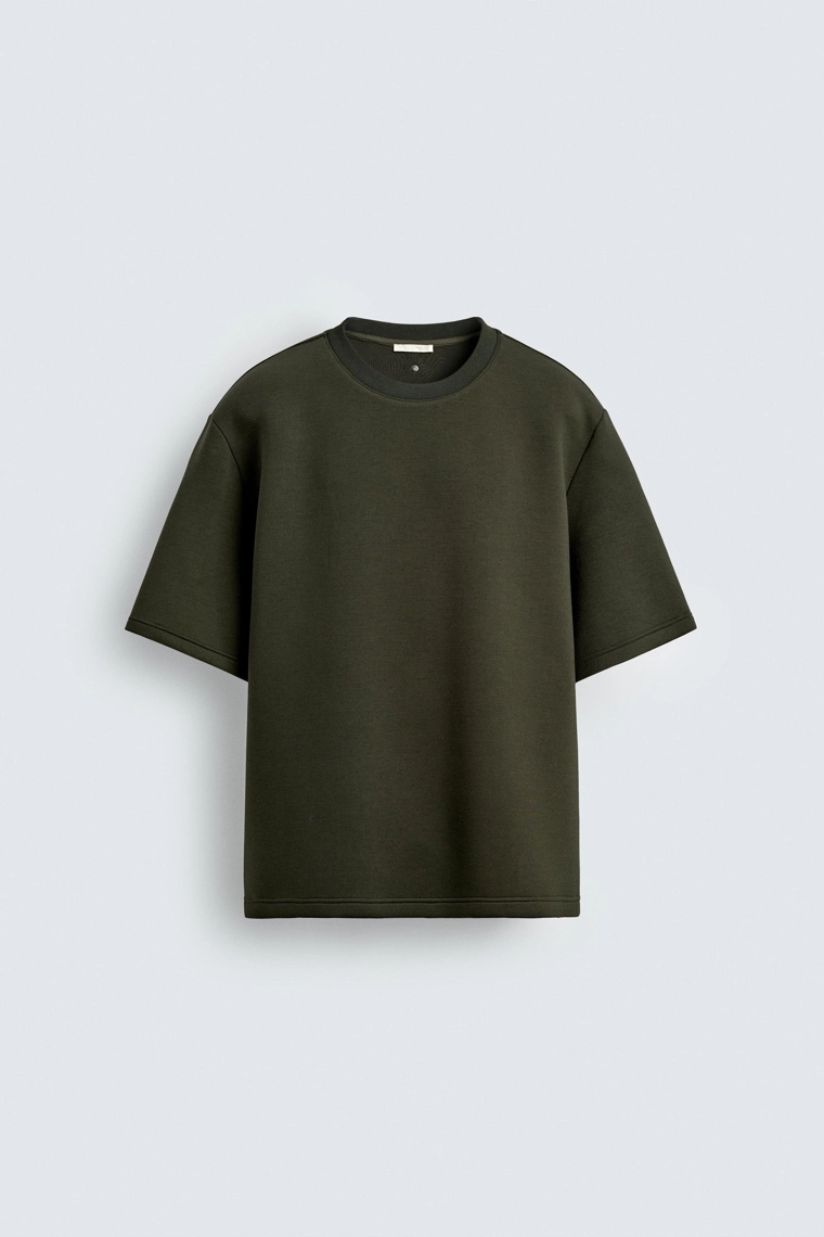 Свитшот с эффектом неопрена и заклепкой