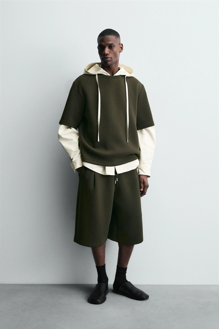 Бермуды в стиле неопрен с линиями