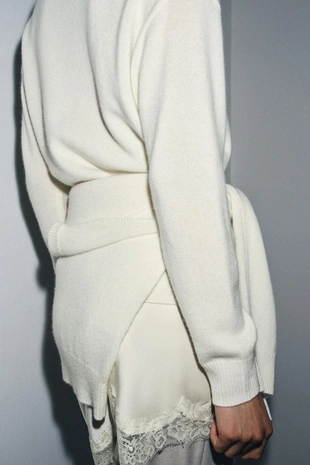 Джемпер из 100% кашемира с длинными рукавами- Заказать в России