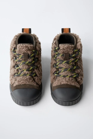 Высокие кроссовки из искусственной овчины- Заказать в России