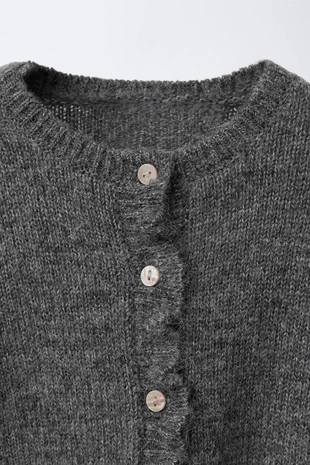 Вязаный кардиган с воланами и шерстью- Заказать в России