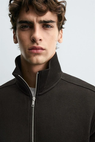 Куртка в рубчик на молнии- Заказать в России