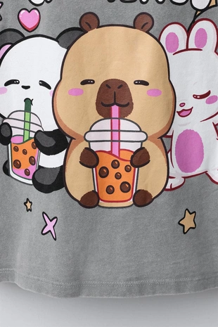 Футболка с эффектом потертости и принтом «капибара CAPYFUN ©»- Заказать в России