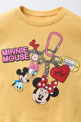 Футболка с принтом MINNIE MOUSE AND FRIENDS © DISNEY- Заказать в России