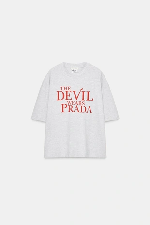 Футболка «дьявол носит PRADA»- Заказать в России