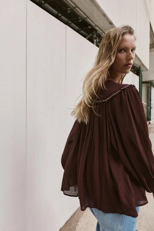 Блуза с вышивкой и бисером- Заказать в России