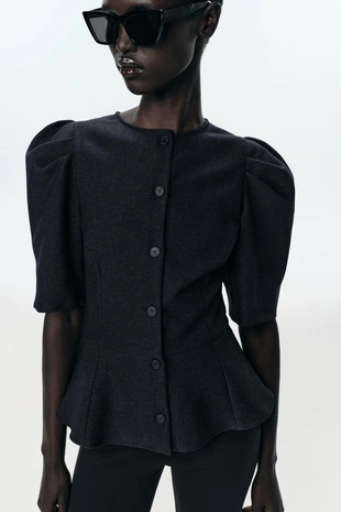 Топ с баской и объемными рукавами- Заказать в России