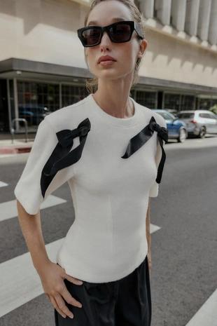 Oyster-white | 1131/845/251 - Zara Топ из мягкой ткани с бантами