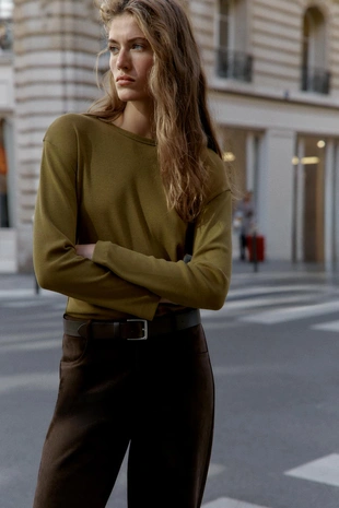 Футболка в рубчик с длинными рукавами- Заказать в России