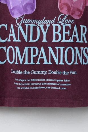 Футболка с рельефным текстом