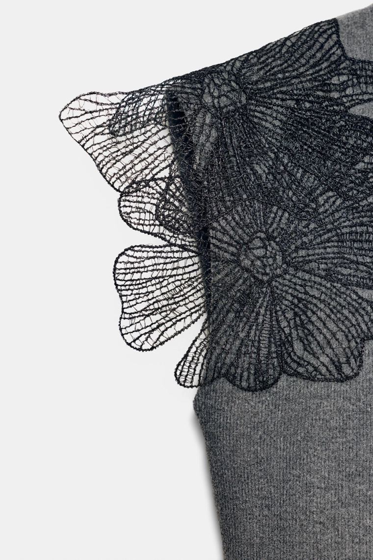 Топ с цветочным узором из рубчика