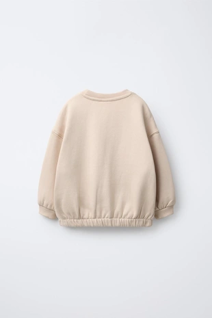 Толстовка с контрастной вышивкой