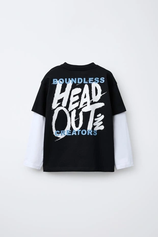 Футболка с двойными рукавами и принтом граффити- Заказать в России