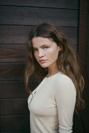 Футболка с пуговицами из хлопка- Заказать в России