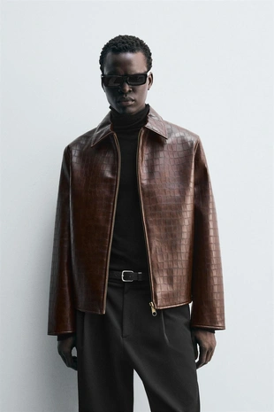 Куртка из искусственной кожи с тиснением- Заказать в России