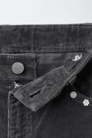 Брюки STRAIGHT из вельвета с заклепками- Заказать в России