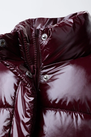 Стеганая куртка с блестящей отделкой- Заказать в России