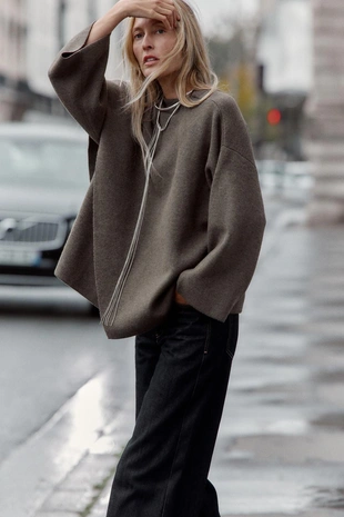 Короткое трикотажное пальто с шарфом- Заказать в России