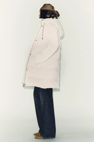 Полудлинный ветрозащитный анорак из прорезиненной ткани