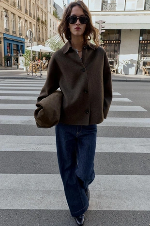 Пальто из шерсти с воротником из искусственного меха- Заказать в России