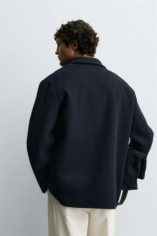 Куртка-рубашка из шерсти с карманами- Заказать в России