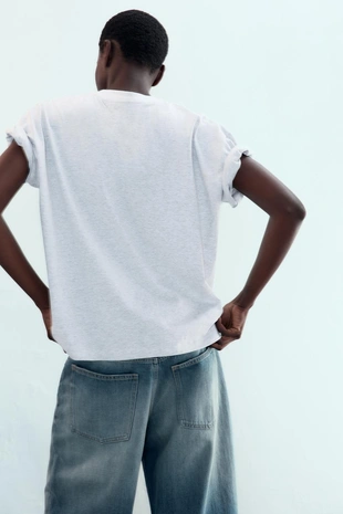 Футболка с надписью и короткими рукавами- Заказать в России