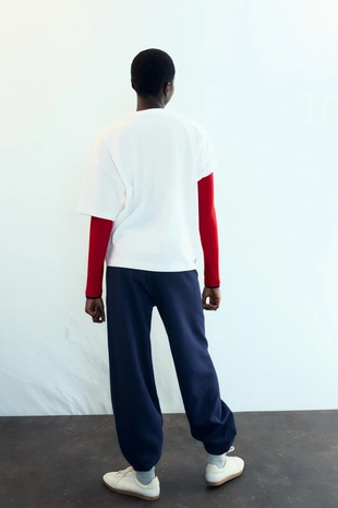 Футболка с надписью и короткими рукавами- Заказать в России