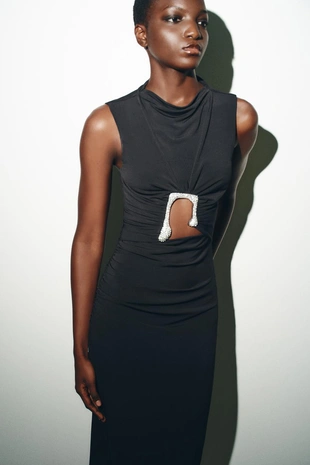 Платье со сборками, вырезами и блестками- Заказать в России