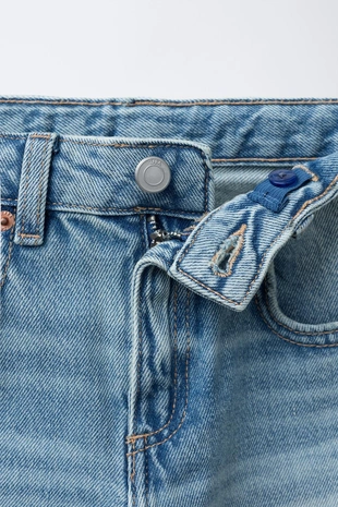 Blue | 4551/720/400 - Zara Джинсы STRAIGHT с заплатками-сердечками