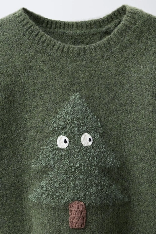 Вязаный джемпер с вышитым деревом- Заказать в России