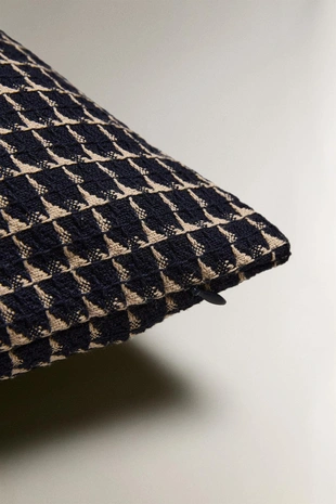 Обивка подушки с текстурой- Заказать в России