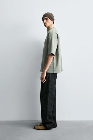 Толстовка с эффектом потертости и надписями- Заказать в России