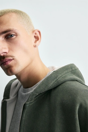 Толстовка в клетку с капюшоном- Заказать в России