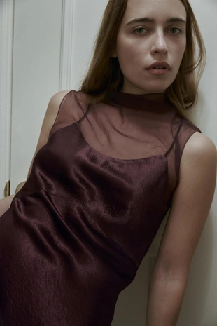 Купить Zara Длинное атласное платье с сетчатыми вставками