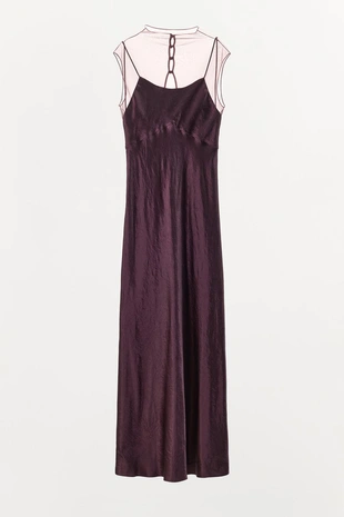 Длинное атласное платье с сетчатыми вставками- Заказать в России