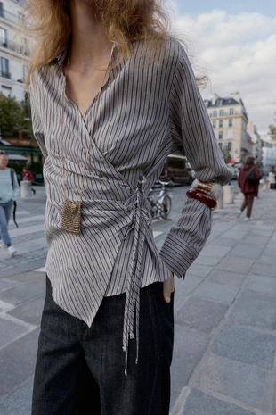 Купить Zara Рубашка в полоску с запахом и бантом
